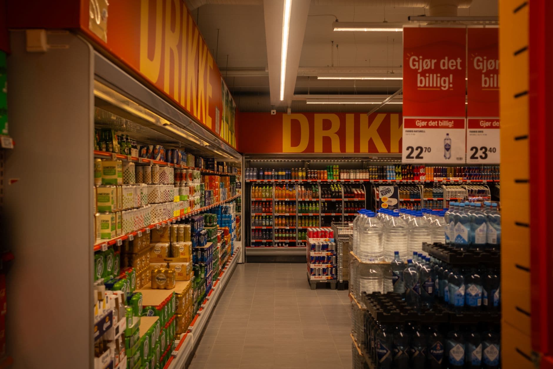 Grocery Store Digital Signage Software (2026)